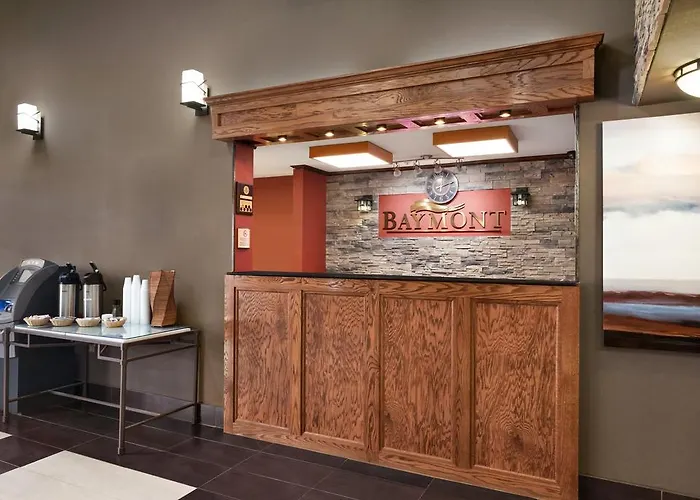Baymont By Wyndham Il Hotel 3*