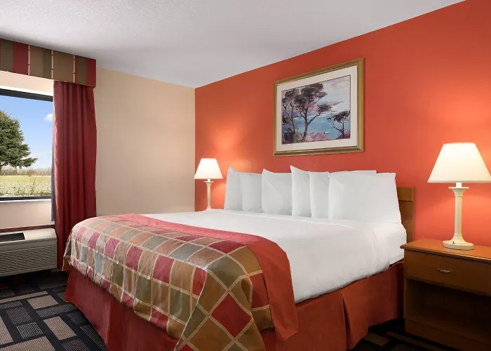 Baymont By Wyndham Il Hotel Springfield