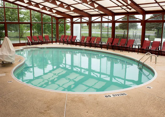 Baymont By Wyndham Il Hotel